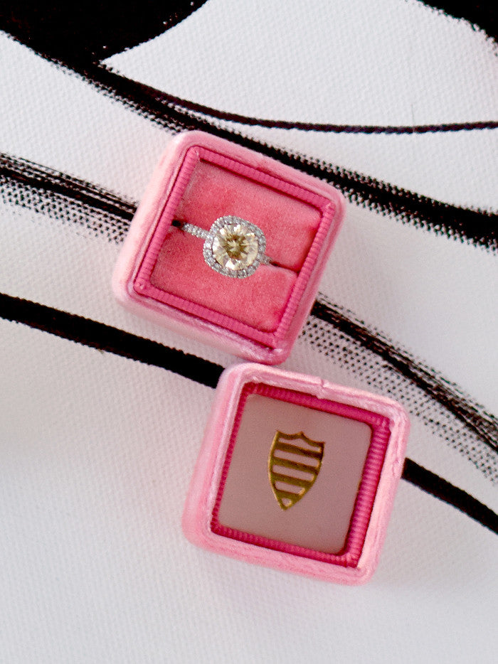 Bright-Pink-Ring-Box-with-Champagne-Diamond