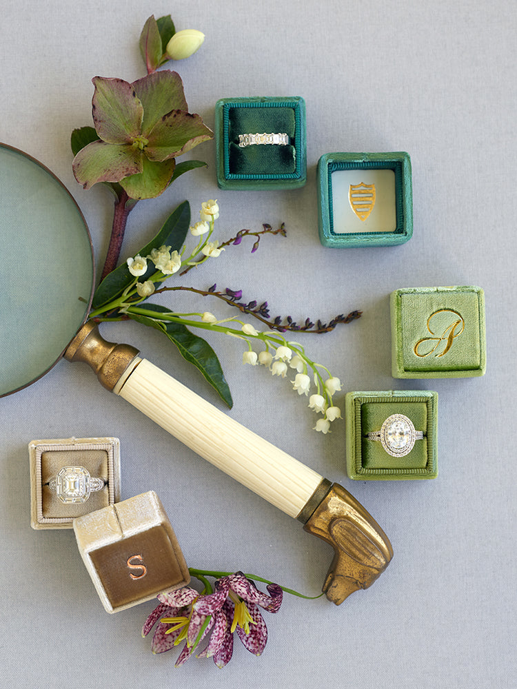 Groom Ring Box - The Laureate Classic Single