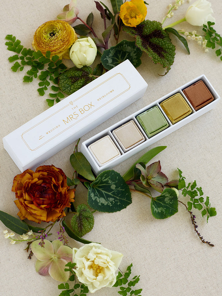 The Styling Set - Classic – The Mrs. Box
