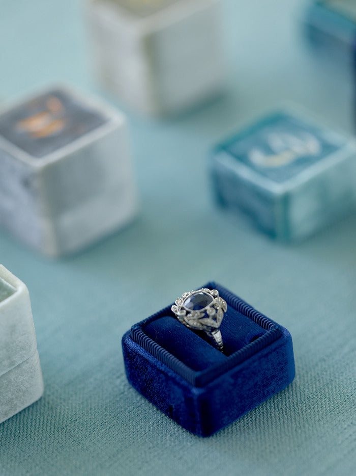 Navy-Blue-Wedding ring box