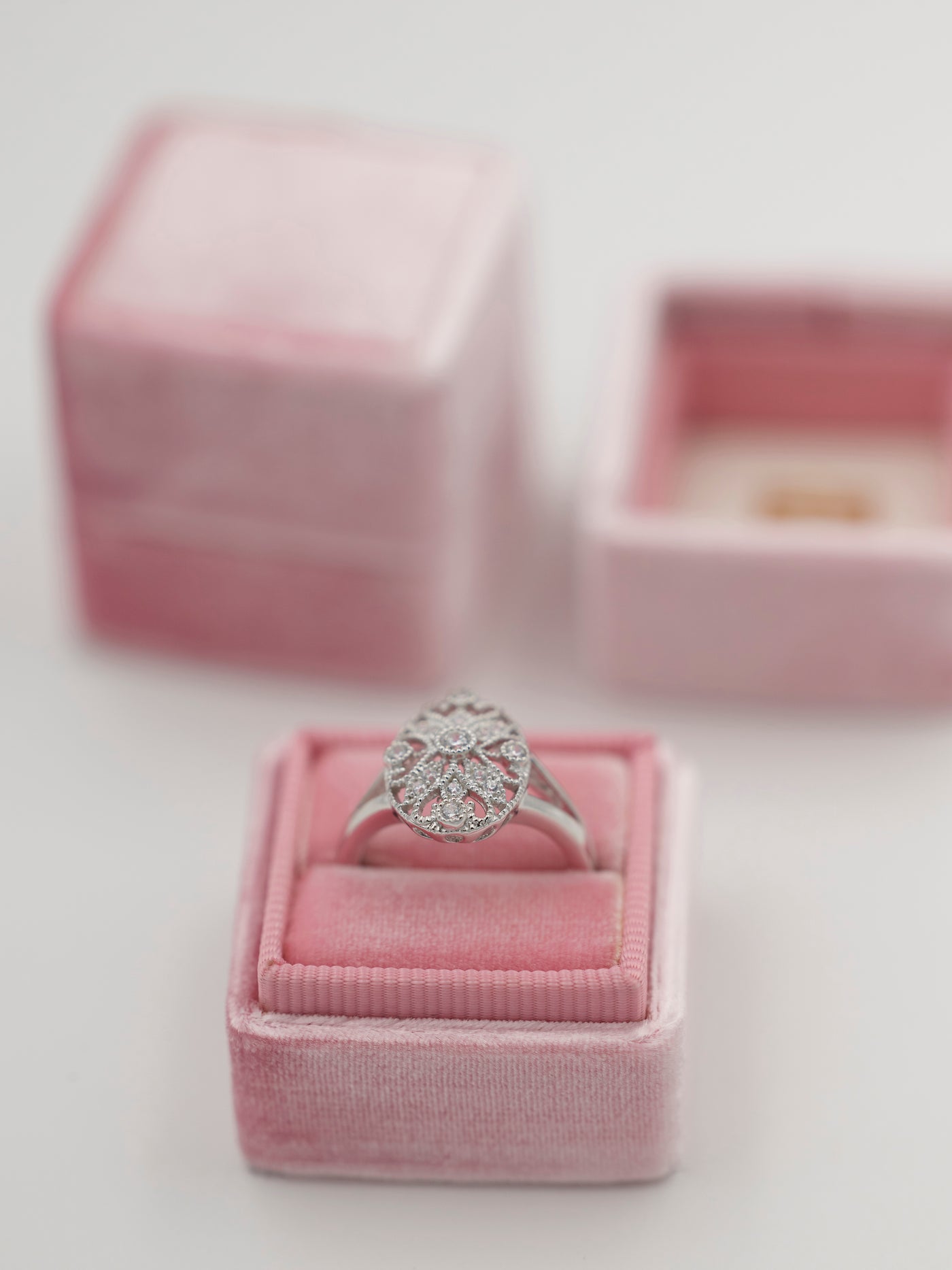 baby pink velvet wedding ring box